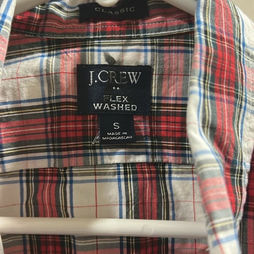 Like New J. Crew Classic Flex Washed Plaid Button Down Long Sleeves Small